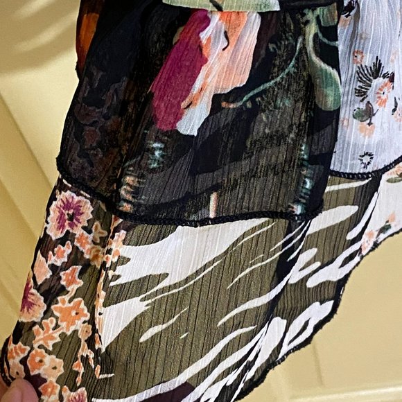 Speechless Medium Floral Blouse - Picture 5 of 8